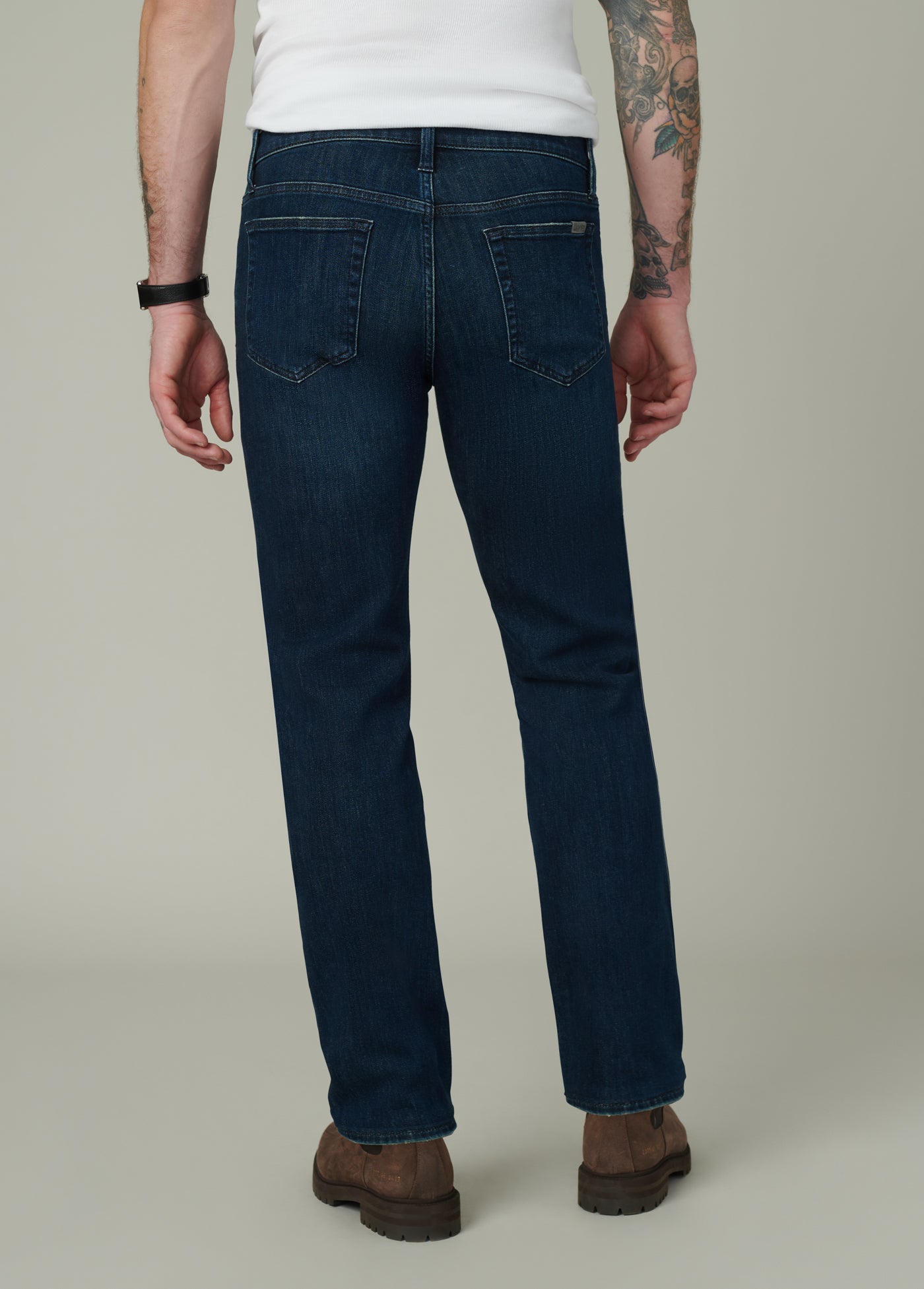 THE BRIXTON 32