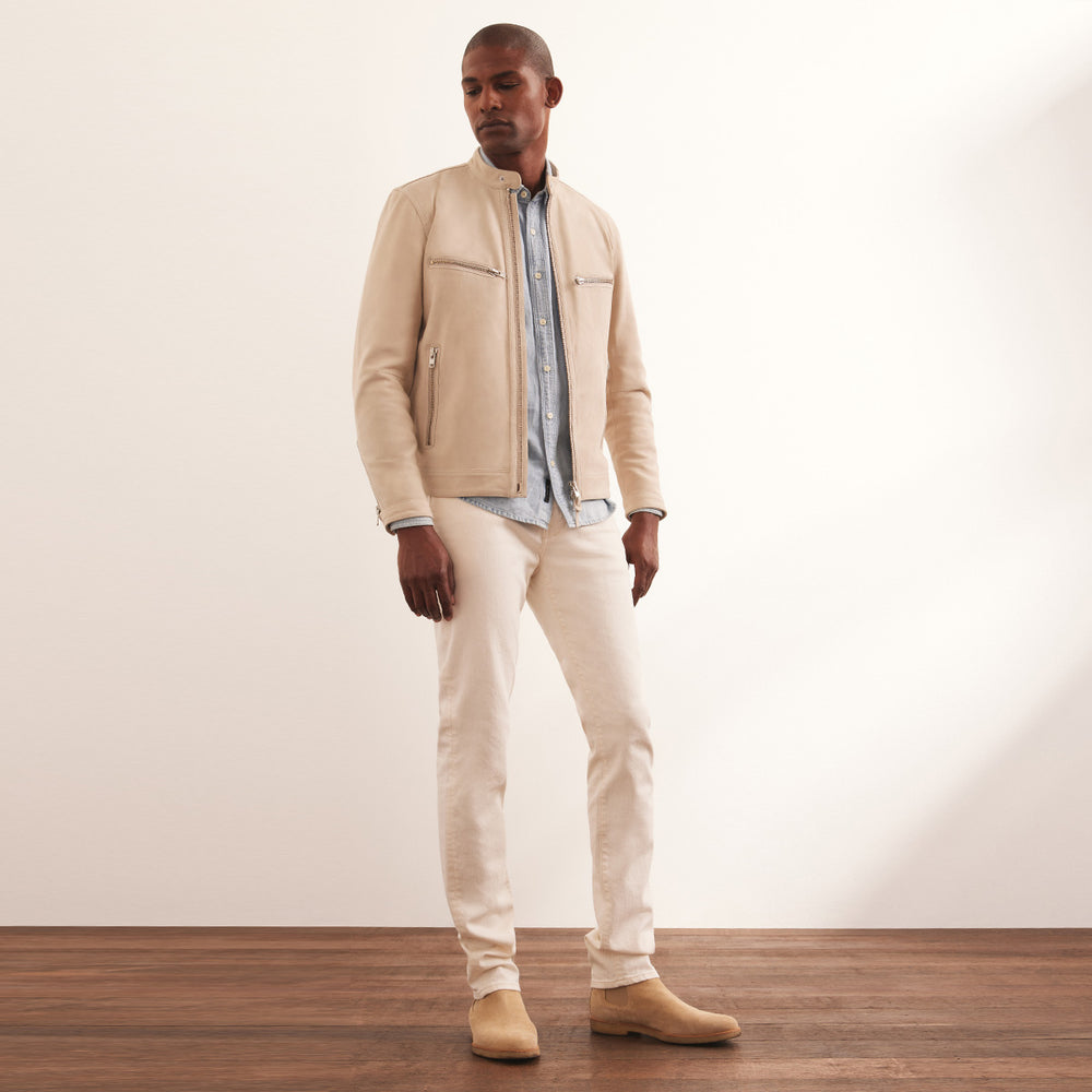 What Color Shoes to Wear with Khaki Pants A Style Guide for Men and Women