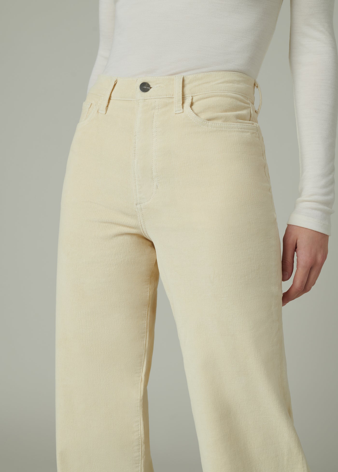 THE MIA – Joe's® Jeans