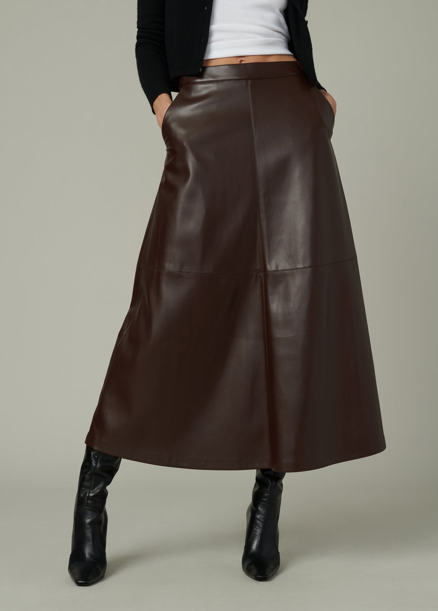 THE TAVI VEGAN LEATHER SKIRT – Joe's® Jeans