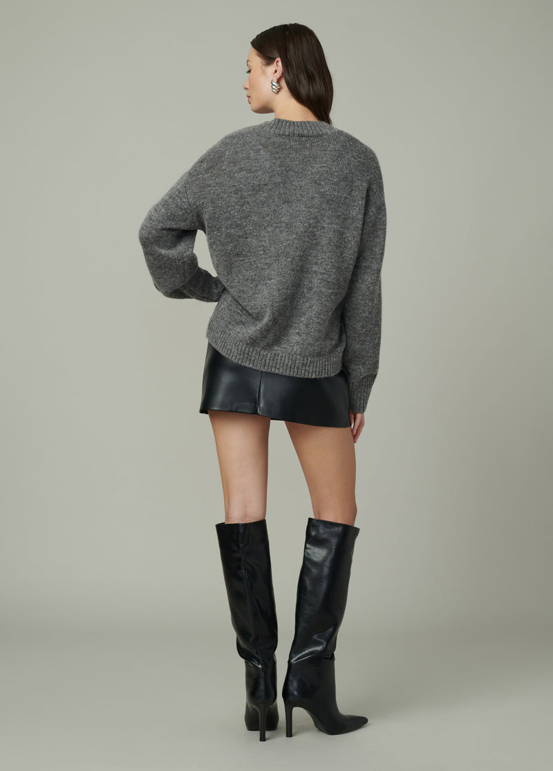 THE RYAN V NECK SWEATER – Joe's® Jeans THE RYAN V NECK SWEATER – Joe's® Jeans