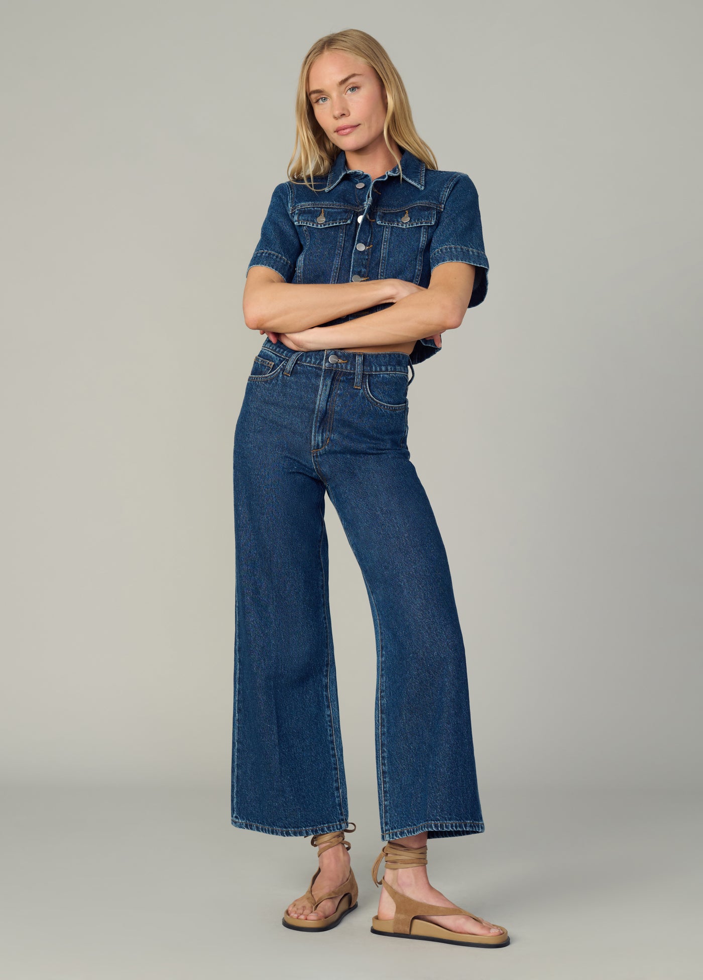 DENIM TRUCKER SHORT SLEEVE TOP – Joe's® Jeans