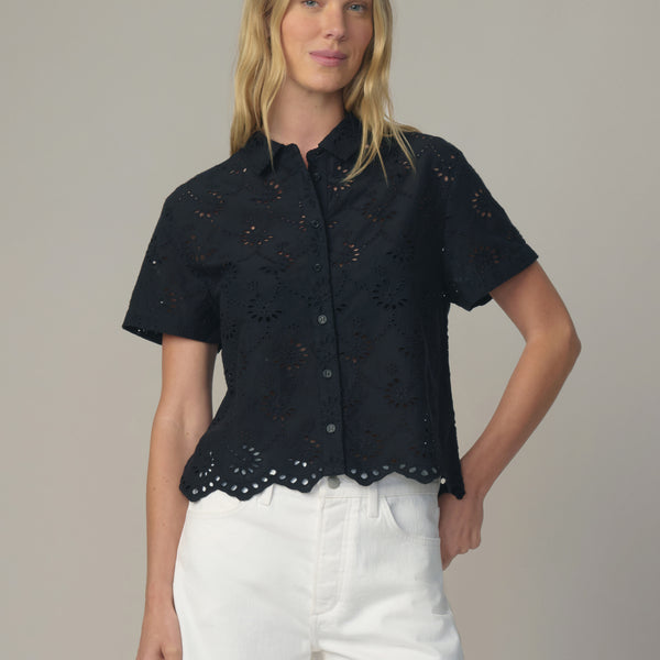 black short sleeve dress shirt women Womens Short Sleeve Silhouette Twill Shirt (Black) XL / Texas