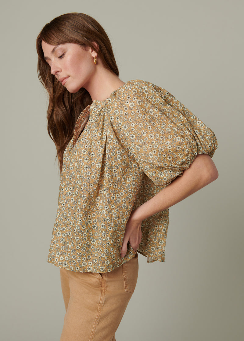 LAUREL DOE FLORAL