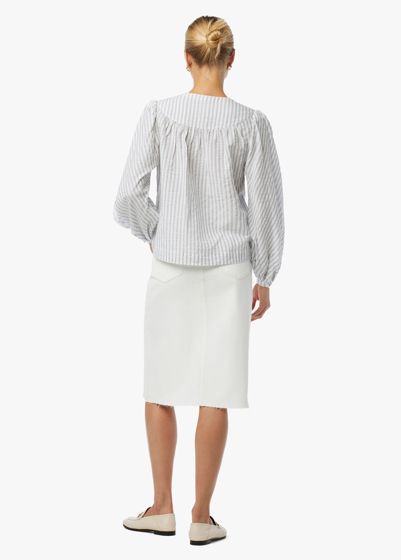 The Saria Top in Linen – Suzie Kondi