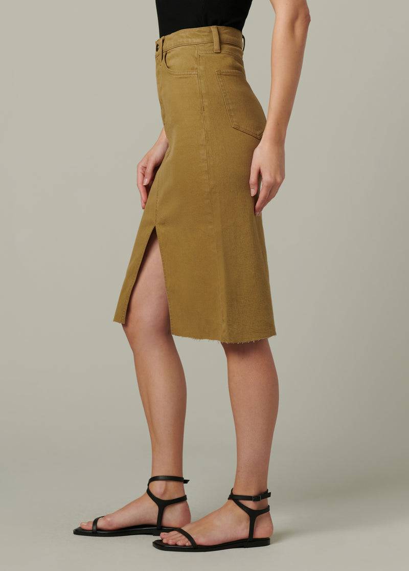 GOTHIC OLIVE