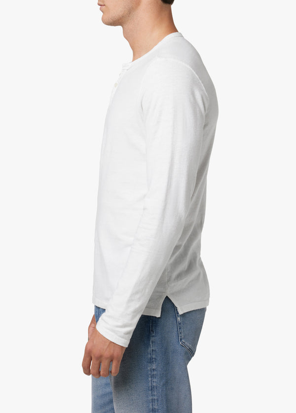 OPTIC WHITE